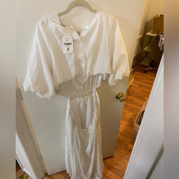 Arula White Dress Size C NEW WITH TAGS - Picture 2 of 2